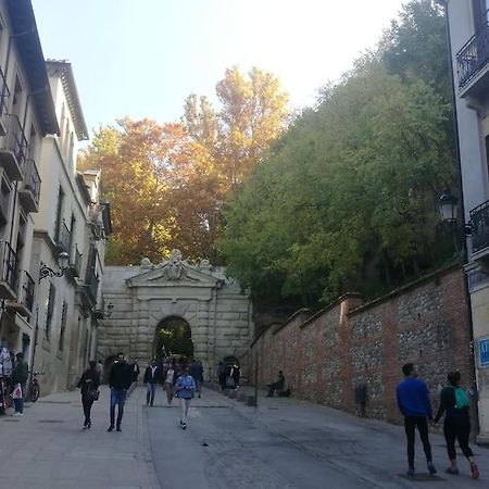 Cerca De La Alhambra, La Casa Del Cuento, Segundo Apartman Granada Kültér fotó