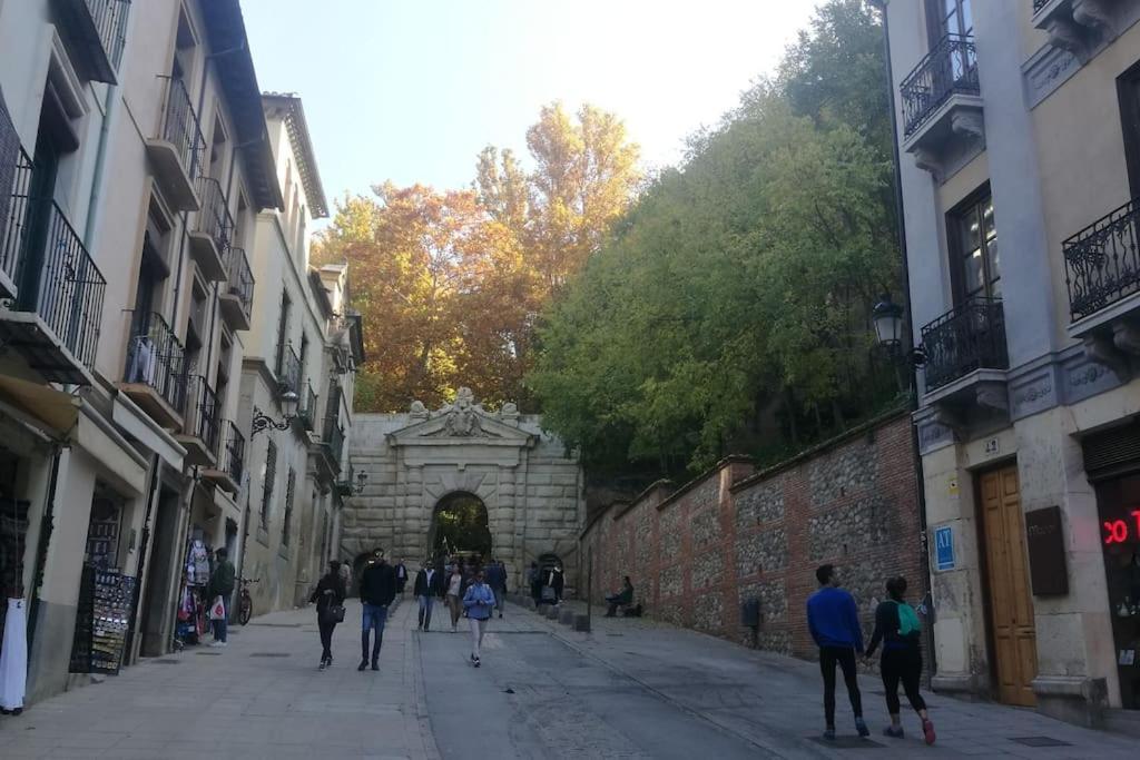 Cerca De La Alhambra, La Casa Del Cuento, Segundo Apartman Granada Kültér fotó